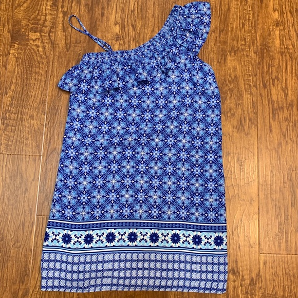 Skies Are Blue Dresses & Skirts - Stitchfix Skies Are Blue one shoulder ruffle dress